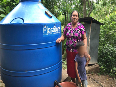 Cosecha-de-agua-en-las-comunidades-Matagalpa-